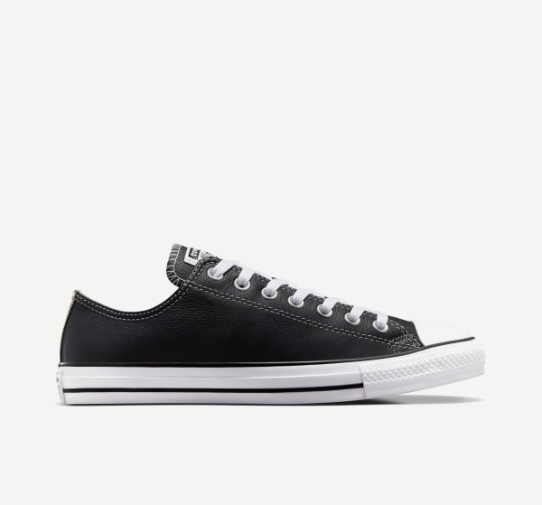 Кеды Chuck Taylor OX 132174C (EU 38 USm 5.5 USw 7.5 СМ 24.5; черный)